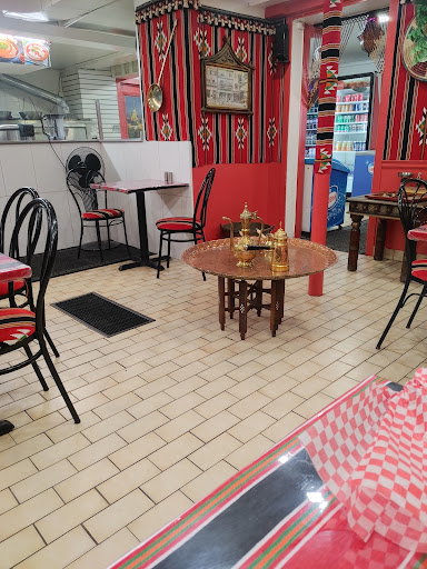 Photo of Royal Flavour مطعم شاورما ومشاوي النكهة الملكية - 704 Brookfield Rd, Ottawa, ON K1V 6J4